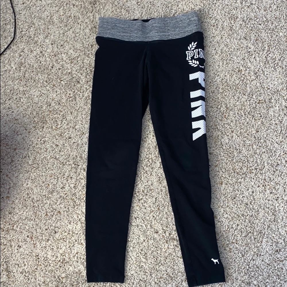 Victoria’s Secret PINK leggings